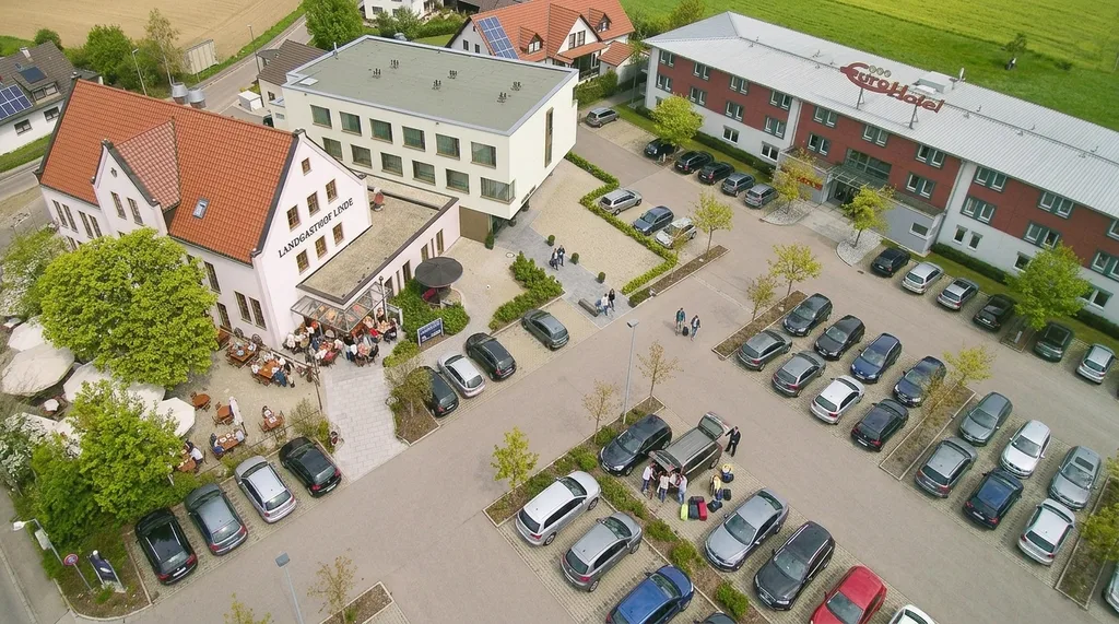 Luftbild des EuroHotel-Areals in Günzburg